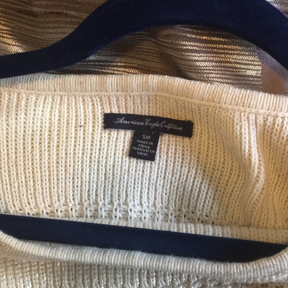 Sweater - Picture 4 of 4